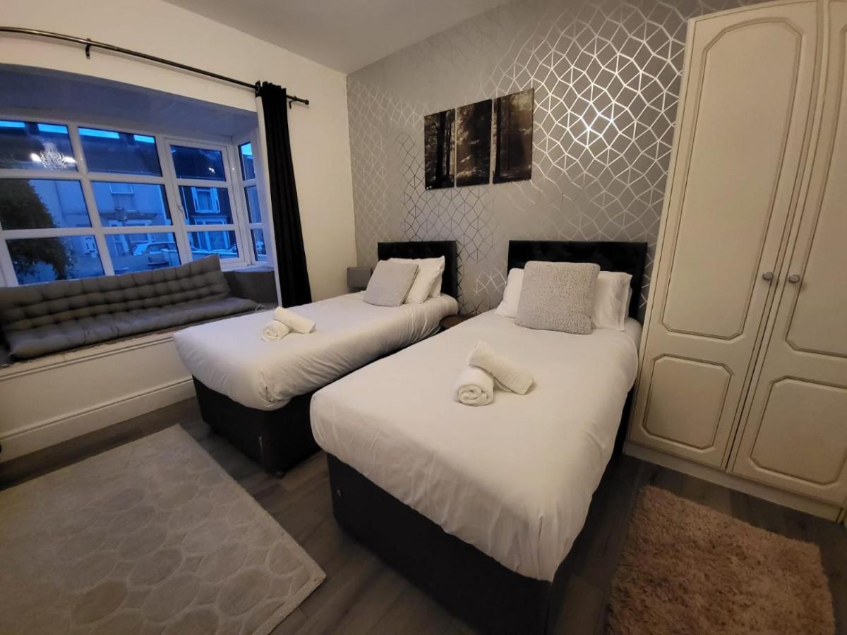 City Centre Room, Wifi, Share Facility سوانسي المظهر الخارجي الصورة