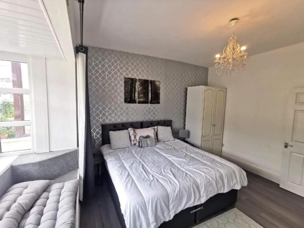 City Centre Room, Wifi, Share Facility سوانسي المظهر الخارجي الصورة