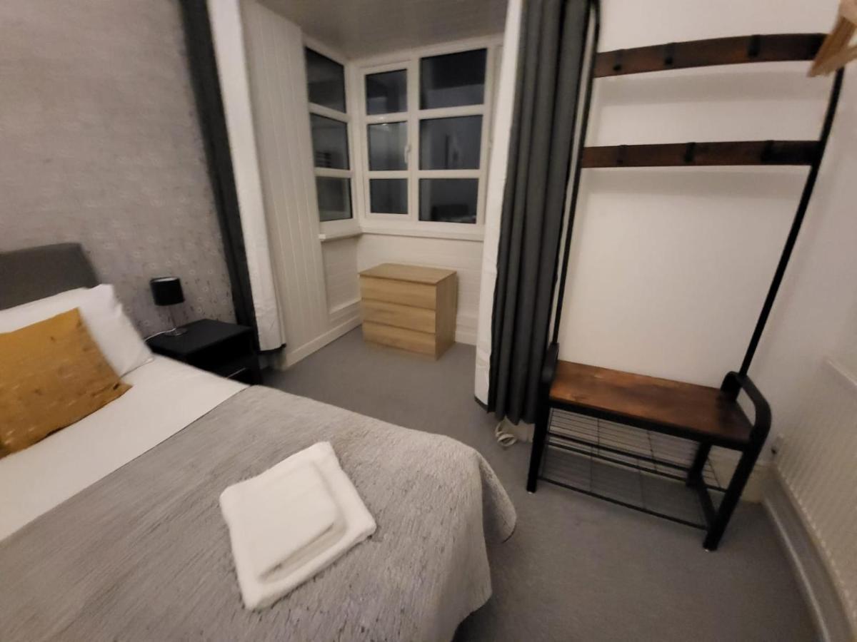 City Centre Room, Wifi, Share Facility سوانسي المظهر الخارجي الصورة